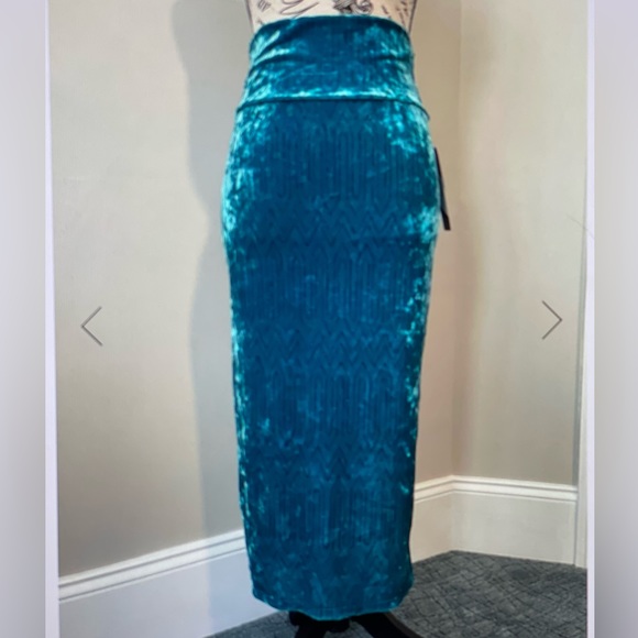 LuLaRoe Dresses & Skirts - 🦜IVY ELEGANT SKIRT LuLaRoe